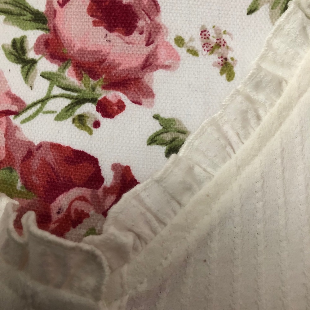 Cream Ruffle Bodysuit - Picture 3 of 5